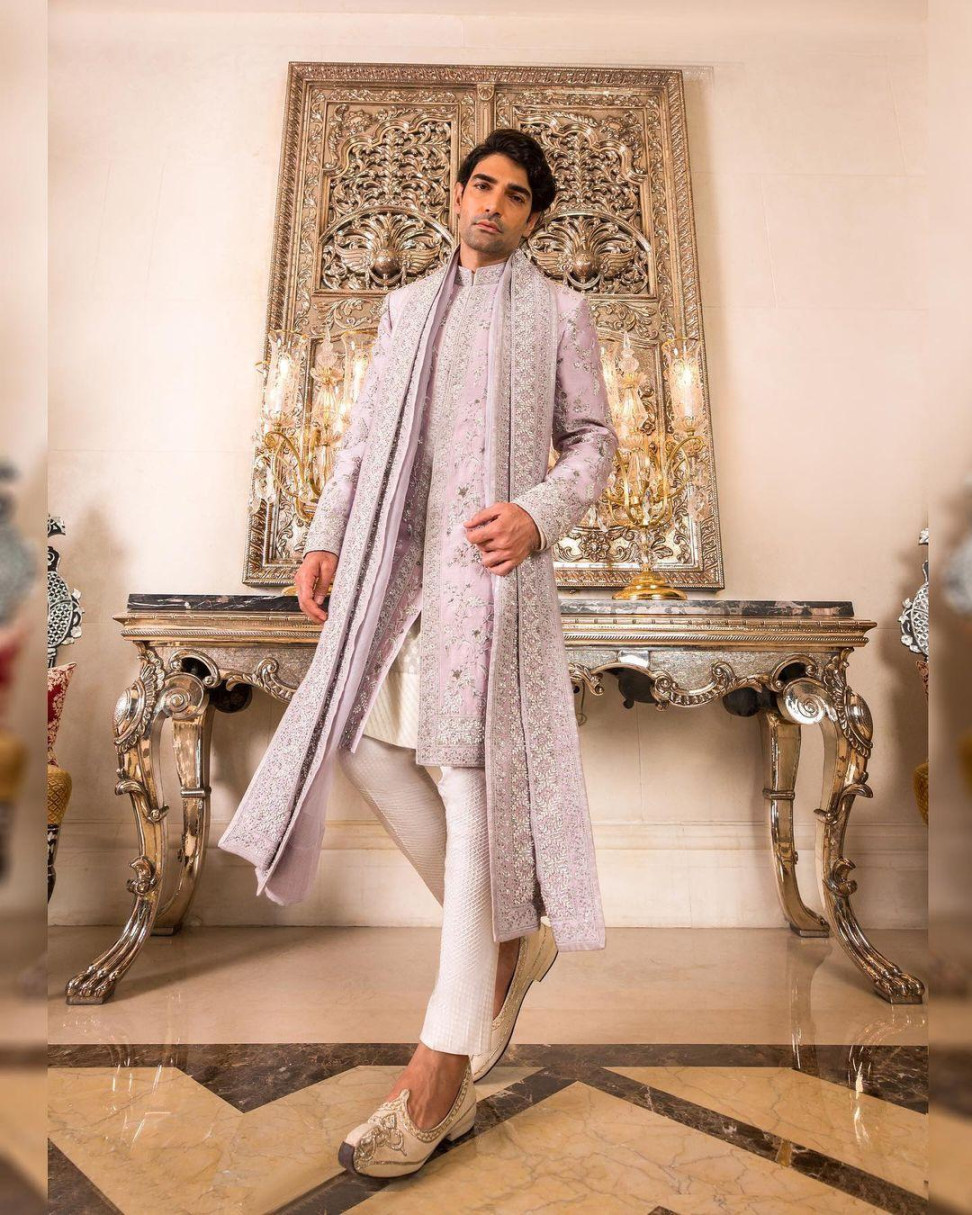 Best Indian Wedding Dress For Men In Summer Ideas